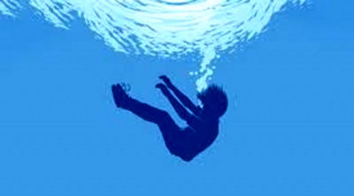 বোয়ালমারীতে বারাশিয়া নদীতে পড়ে দুই বছরের শিশু নিখোঁজ।