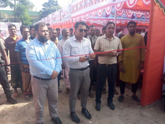 শিবগঞ্জে তারুণ্যের উৎসব-২০২৫ উপলক্ষে নারী উদ্যোক্তা মেলা উদ্বোধন।