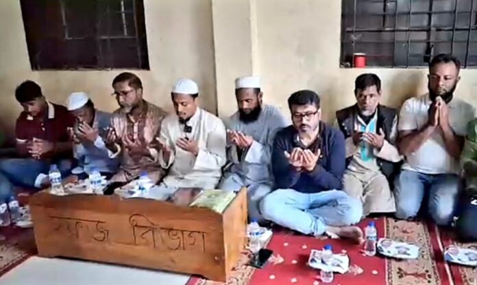 খালেদা জিয়ার সুস্থতা কামনায় ফেঞ্চুগঞ্জে এম এ মালিকের দোয়া মাহফিল ও খাবার বিতরণ।