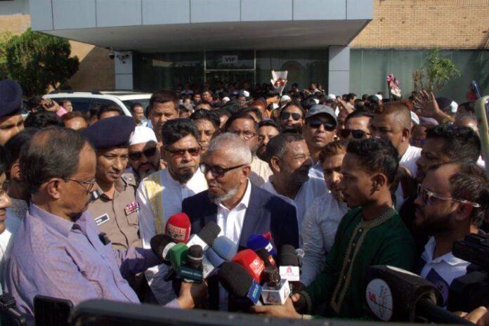 ঢাকার মতো ওসমানী বিমানবন্দরে প্রবাসীদের সব সেবা চালু করা হবে: আরিফুল হক চৌধুরী।