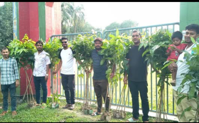 ‘সবুজ ডিমলা, নিরাপদ ভবিষ্যৎ’ স্লোগানে ডিমলায় ১ মিলিয়ন বৃক্ষরোপণ কর্মসূচির উদ্বোধন।