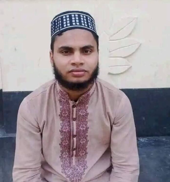 ডিমলায় মসজিদে মুয়াজ্জিনের মৃত্যুতে এলাকায় চাঞ্চল্যের সৃষ্টি, তদন্তের দাবি।