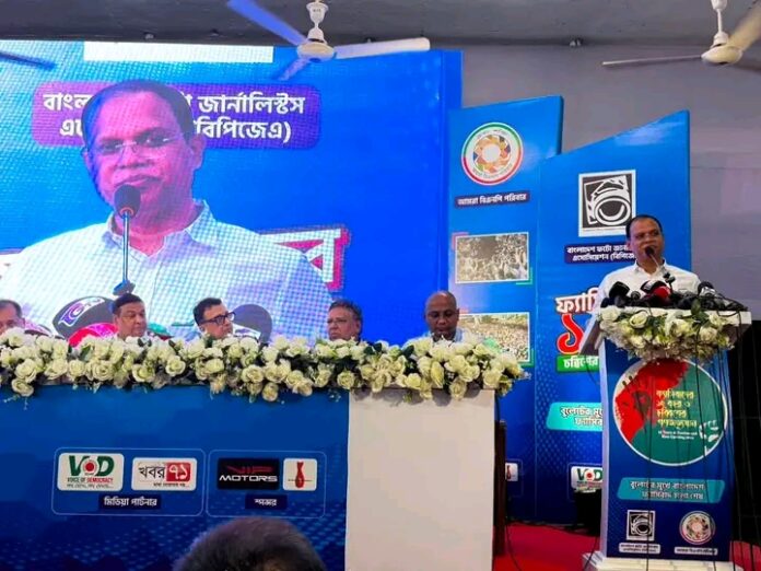 জুলাই আন্দোলন কারও একার কৃতিত্ব নয়, গণতন্ত্রকামী সবার অবদান রয়েছে: আতিকুর রহমান রুমন।