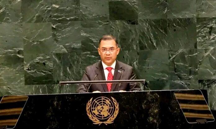 প্রধানমন্ত্রী তারেক রহমান জাতিসংঘ সাধারণ পরিষদের (UNGA) ৮১তম অধিবেশনে অংশগ্রহণ শেষে দেশের উদ্দেশে রওনা হয়েছেন।