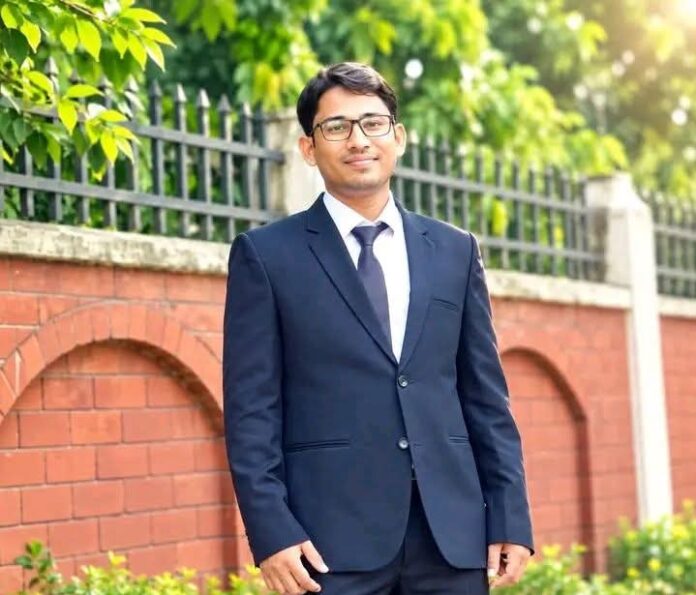 ডিমলার কৃষক পরিবারের সন্তান এখন বিচারক, এলাকায় আনন্দের জোয়ার।