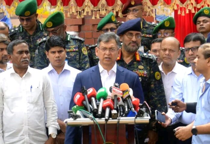 যৌথ অভিযান নয়, আইনশৃঙ্খলা বাহিনীর সমন্বিত কার্যক্রম পরিচালনা নিয়মিত প্রক্রিয়া- স্বরাষ্ট্রমন্ত্রী।