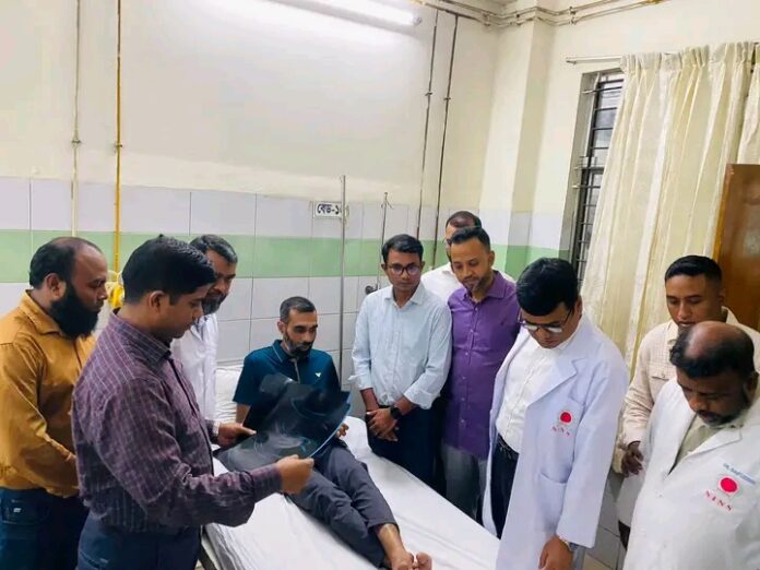 খুলনার খান সাইফুলের চিকিৎসার দায়িত্ব নিলেন প্রধানমন্ত্রী তারেক রহমান।