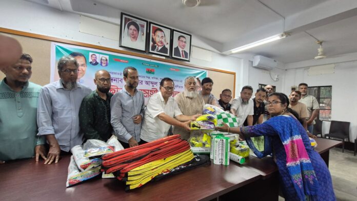 তরুণদের খেলাধুলায় উদ্বুদ্ধ করে সুস্থ সমাজ গড়তে চায় সরকার ……নাসিম হোসাইন।